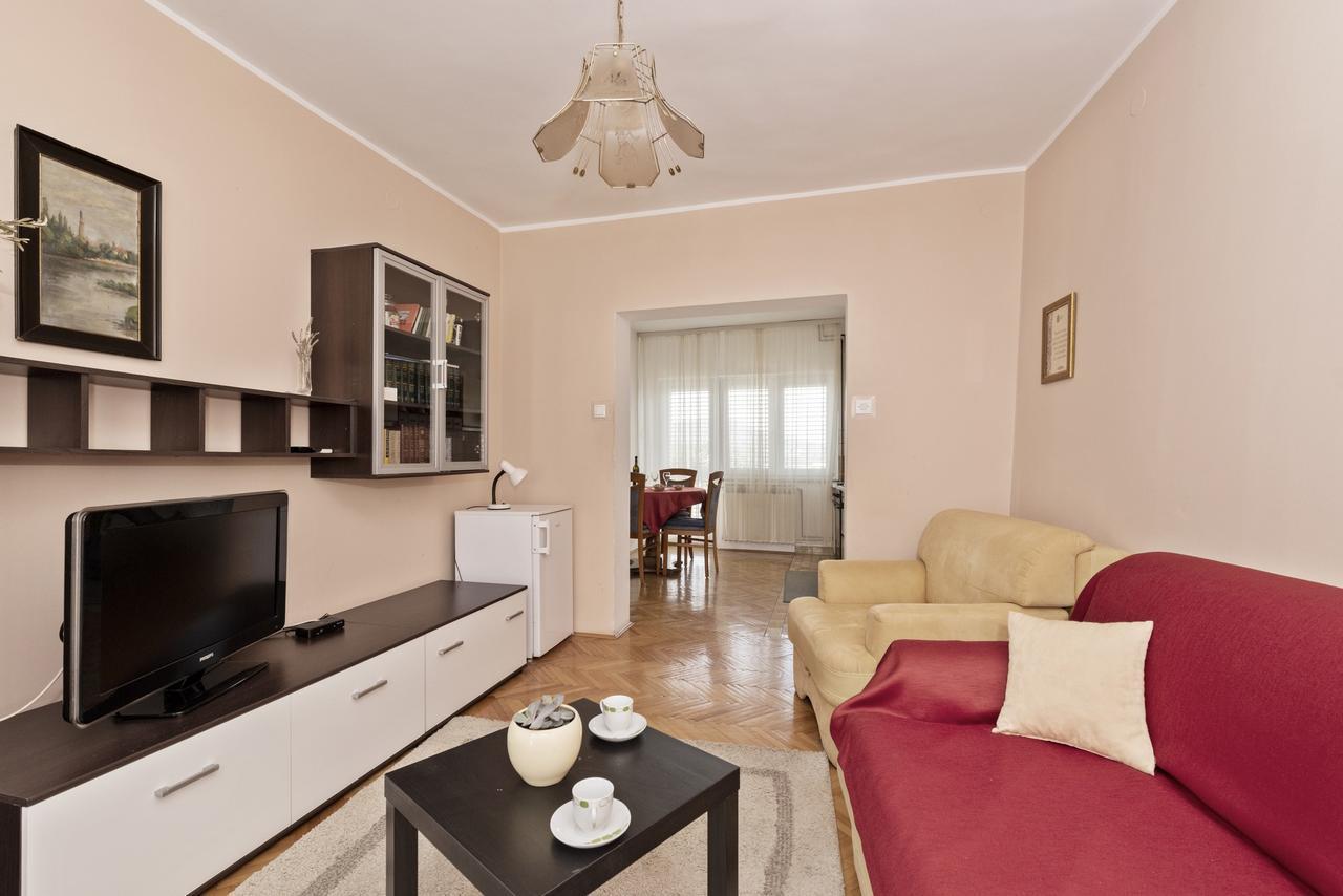 Apartments Tara, Sibenik - Mandalina מראה חיצוני תמונה